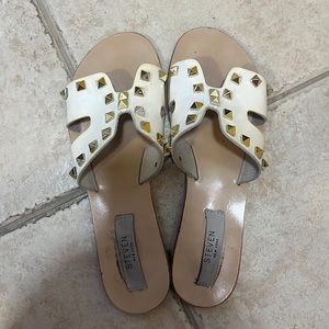 Steve Madden flat sandals size 6